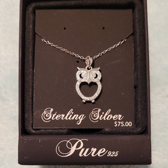 Sterling silver and diamond owl pendant - Picture 1 of 1